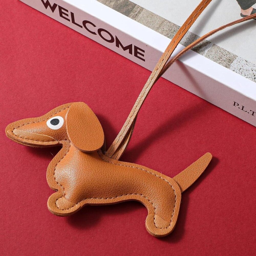 Dachshund Leather Bag Charm Dog Keychain Purse Accessory Doxie Brown - Picture 4 of 7